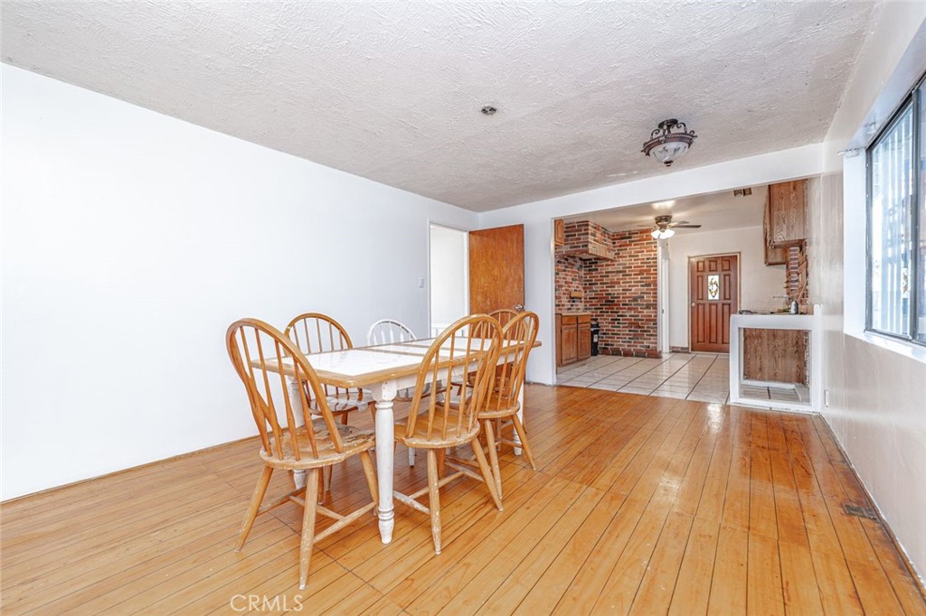 2677 Roseview Property Photo 18