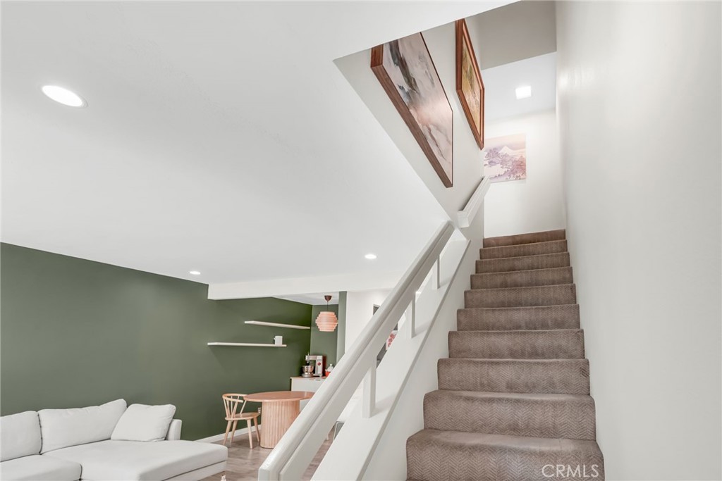 25712 Le Parc 65 Property Photo 18