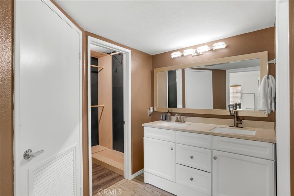 25712 Le Parc 65 Property Photo 27