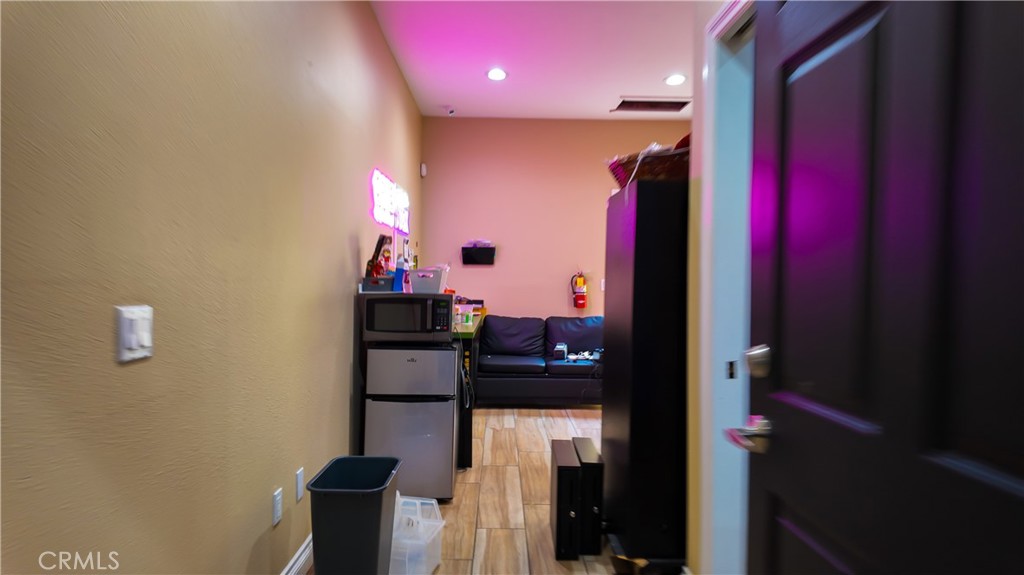 1804 S Pacific Property Photo 18