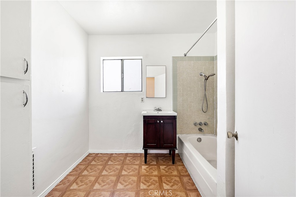 3151 Del Mar Property Photo 10
