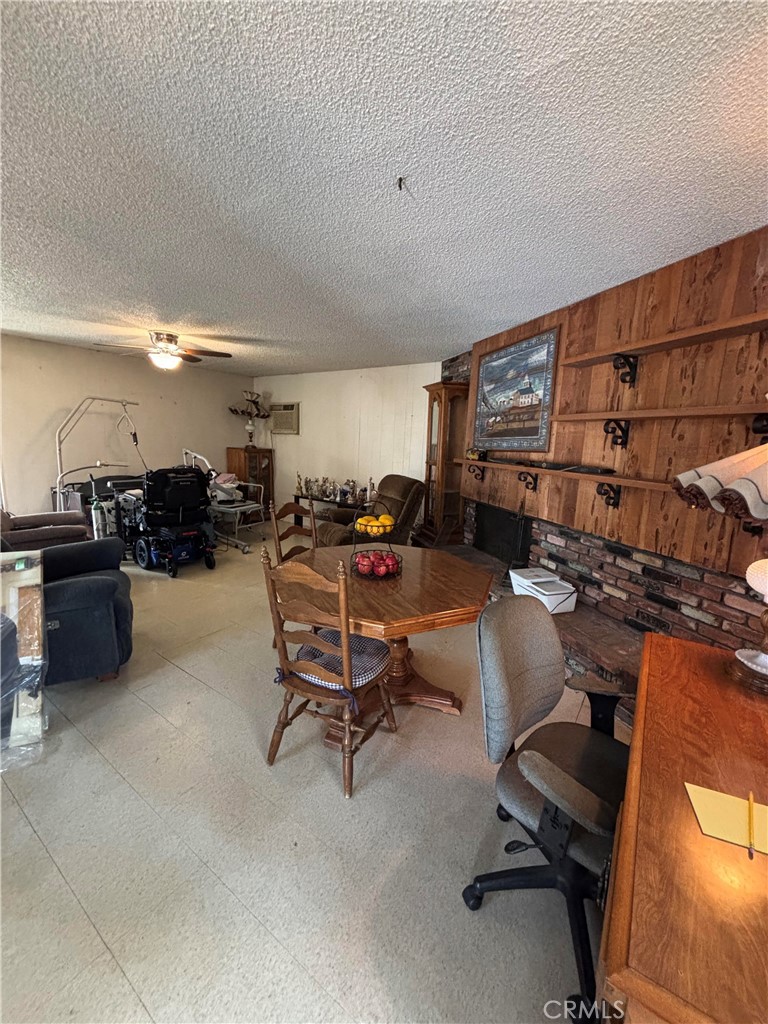 10523 Stonybrook Property Photo 10
