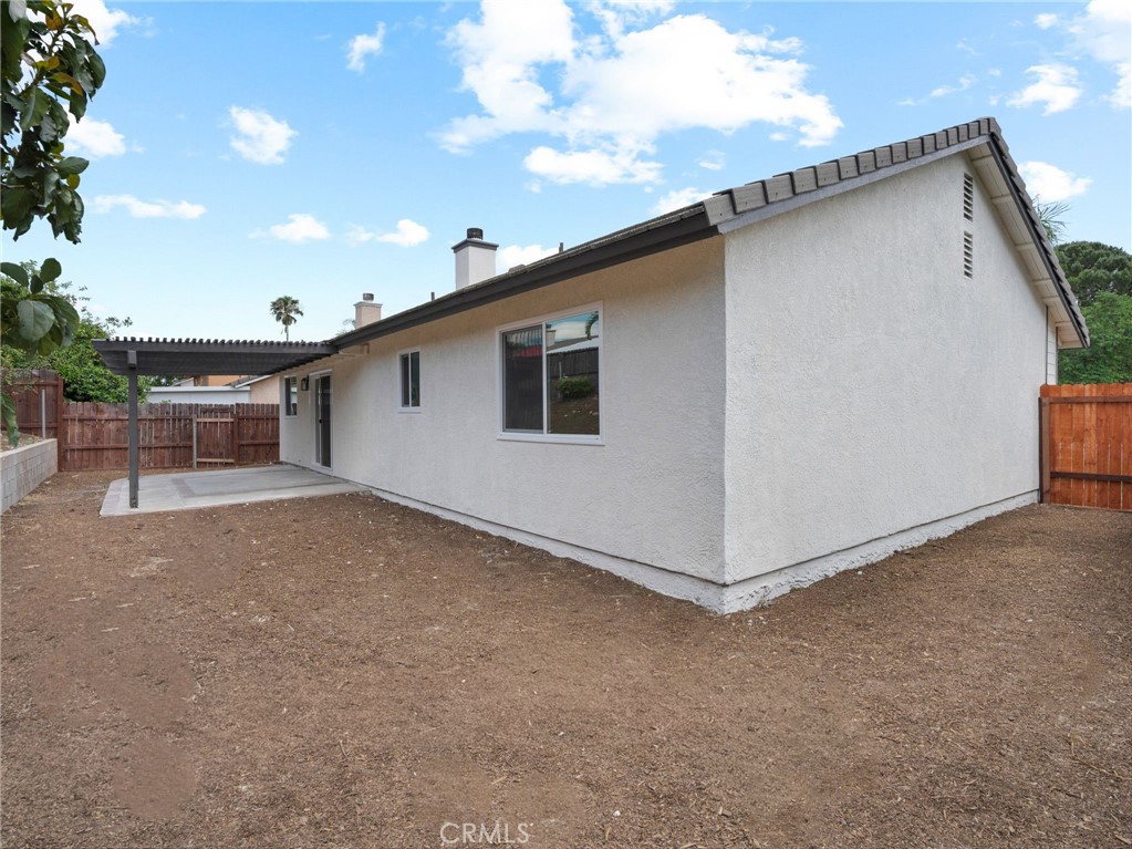 2402 W Sunrise Drive Property Photo 18