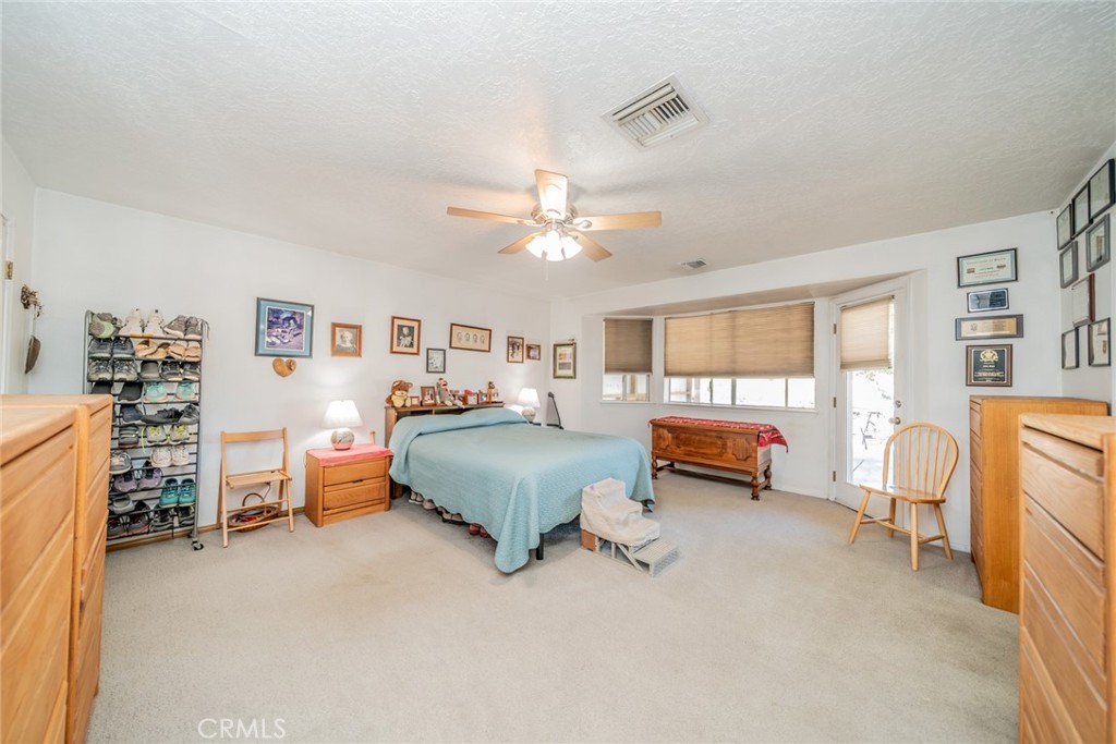 8838 Lilac Road Property Photo 24