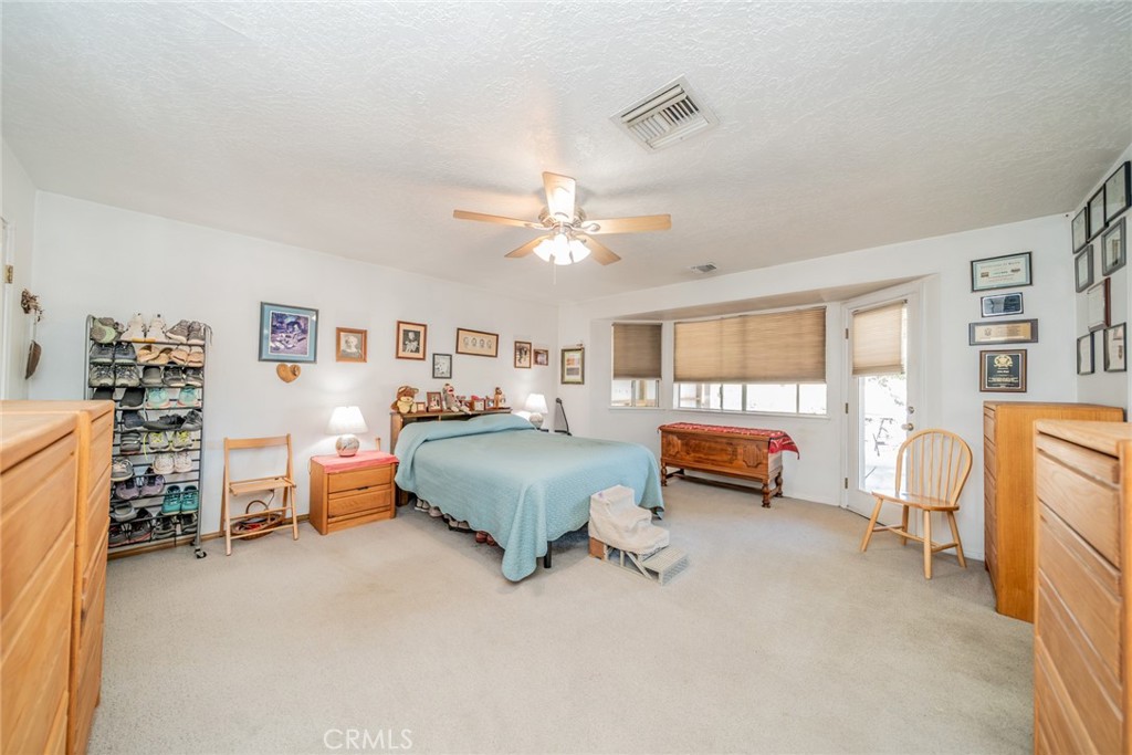 8838 Lilac Road Property Photo 24