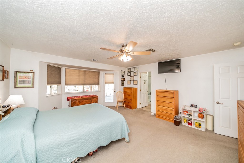 8838 Lilac Road Property Photo 26