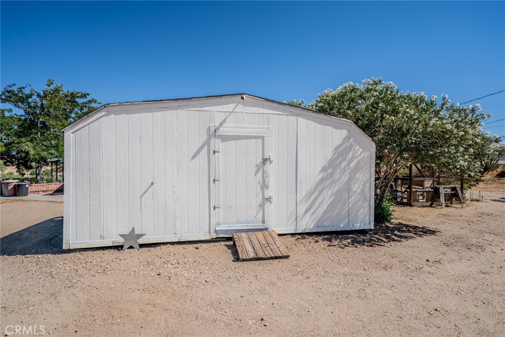 8838 Lilac Road Property Photo 37