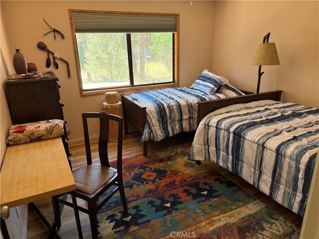 1051 Ash Property Photo 6