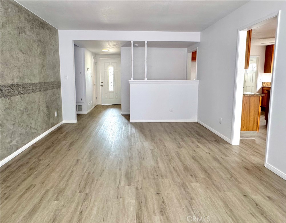 17809 Thornlake Property Photo 5