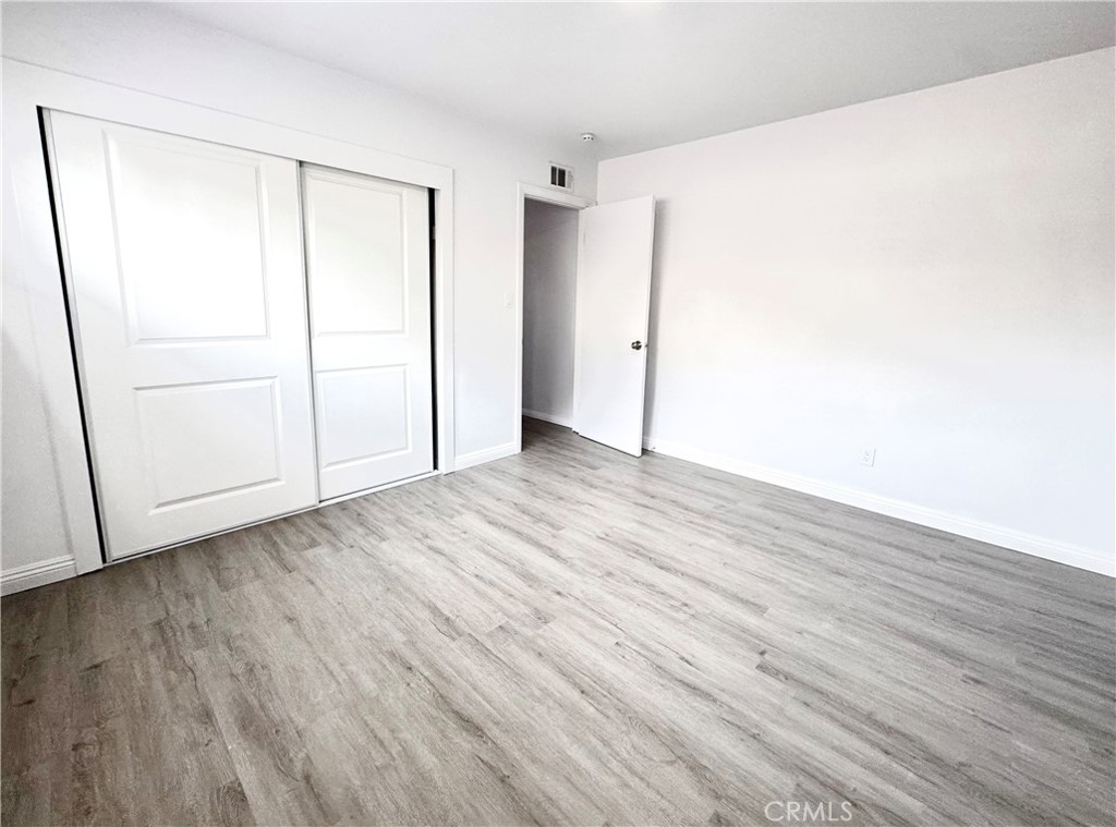 17809 Thornlake Property Photo 8
