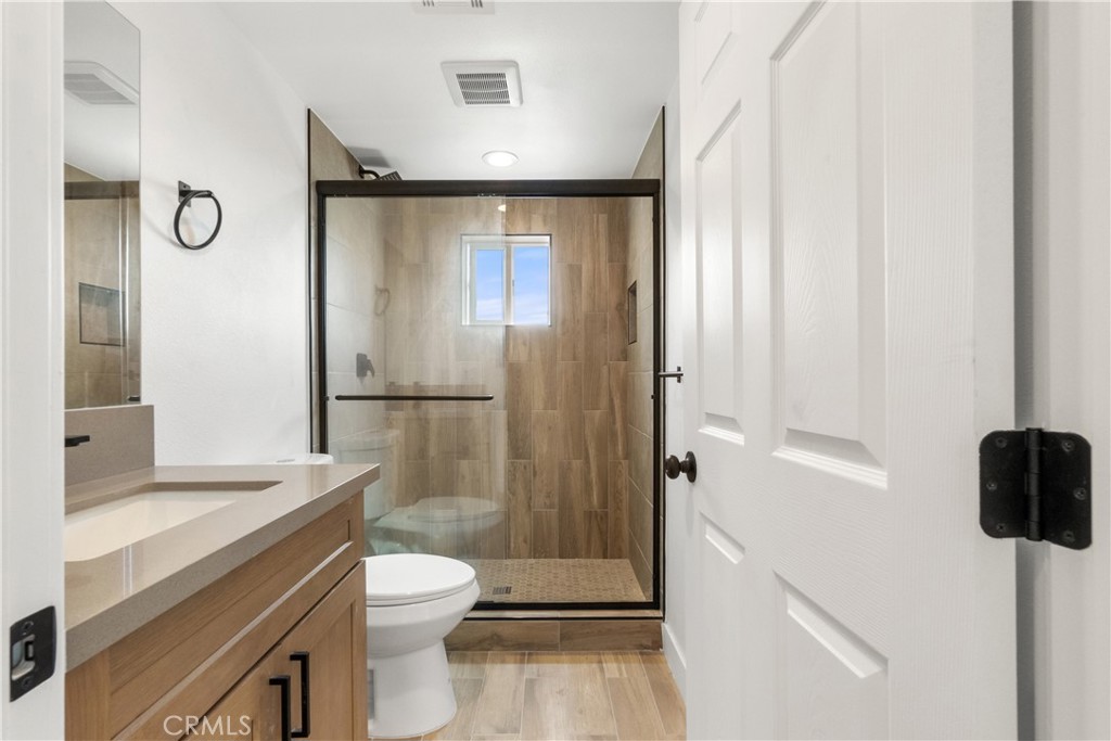 1625 W 227th Property Photo 49