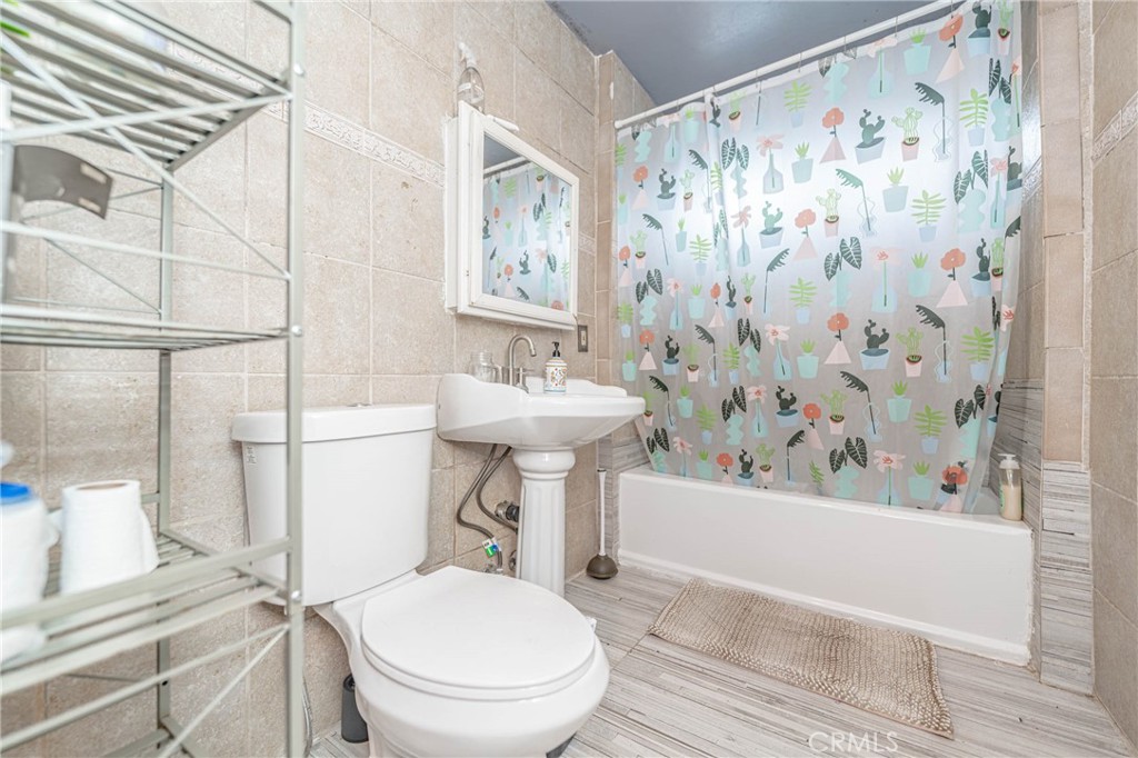 4624 W 116th Street Property Photo 19
