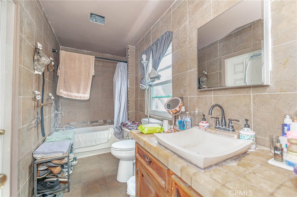 4624 W 116th Street Property Photo 26