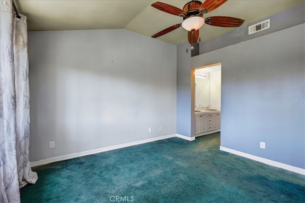 315 W Summerfield Circle Property Photo 24