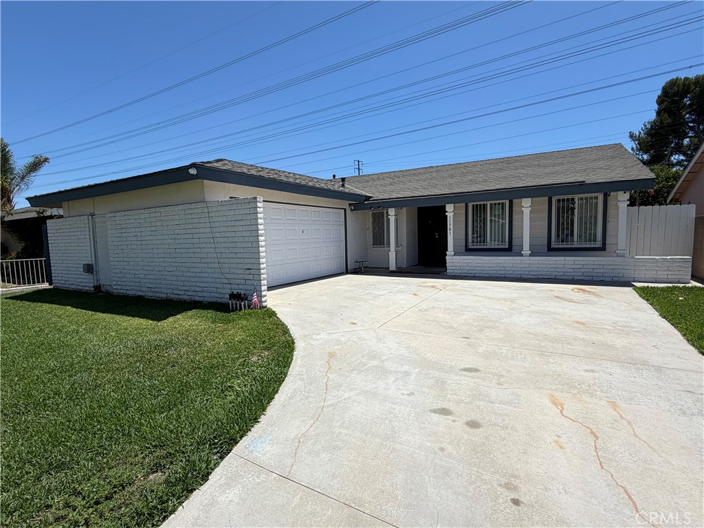 11510 Bertha Property Photo 1