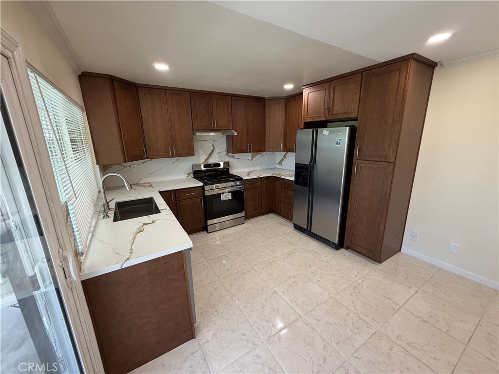 11510 Bertha Property Photo 28