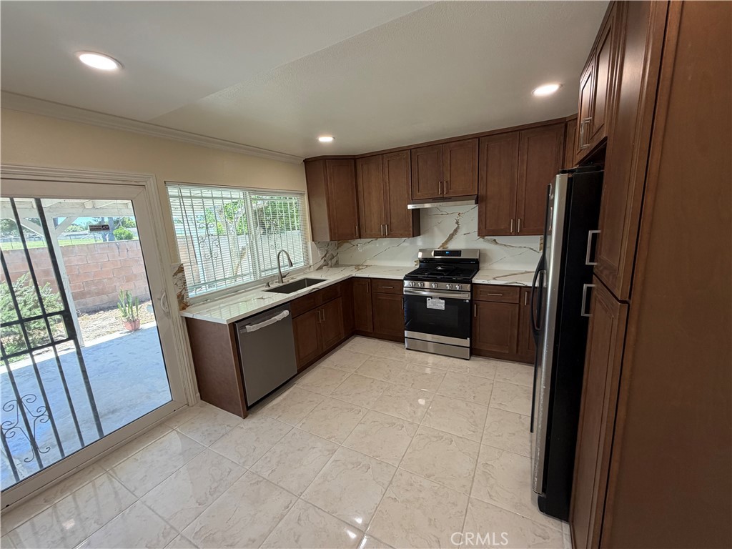 11510 Bertha Property Photo 36