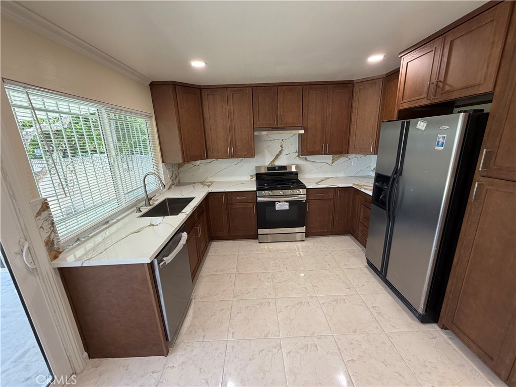 11510 Bertha Property Photo 37