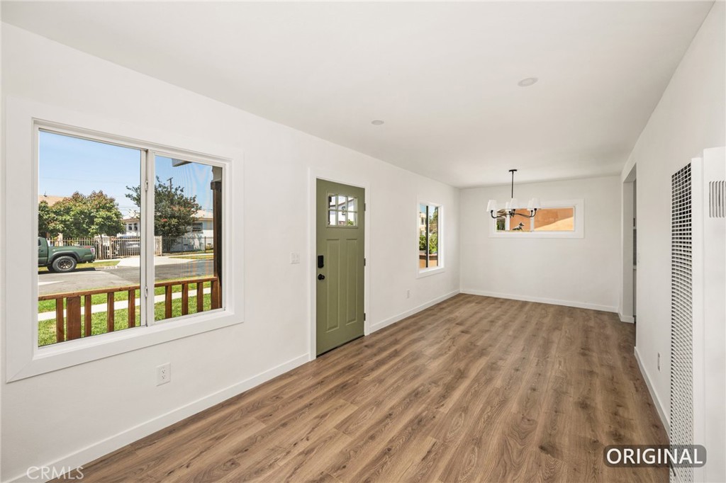 2514 Exposition Place Property Photo 6