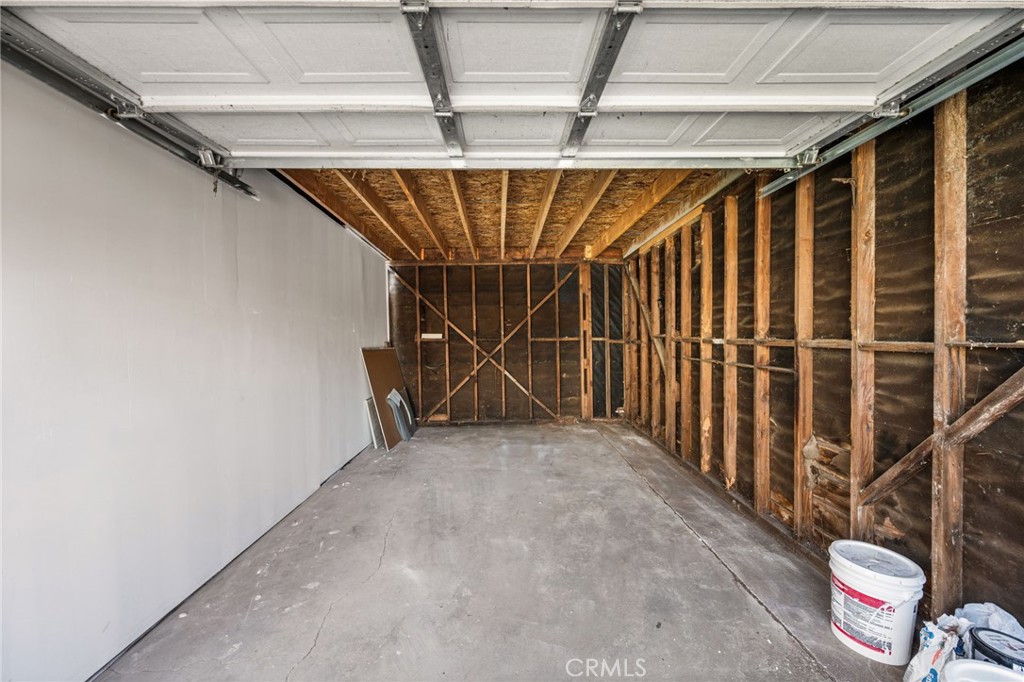 2514 Exposition Place Property Photo 30