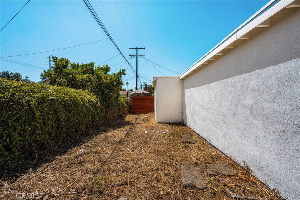 2514 Exposition Place Property Photo 31