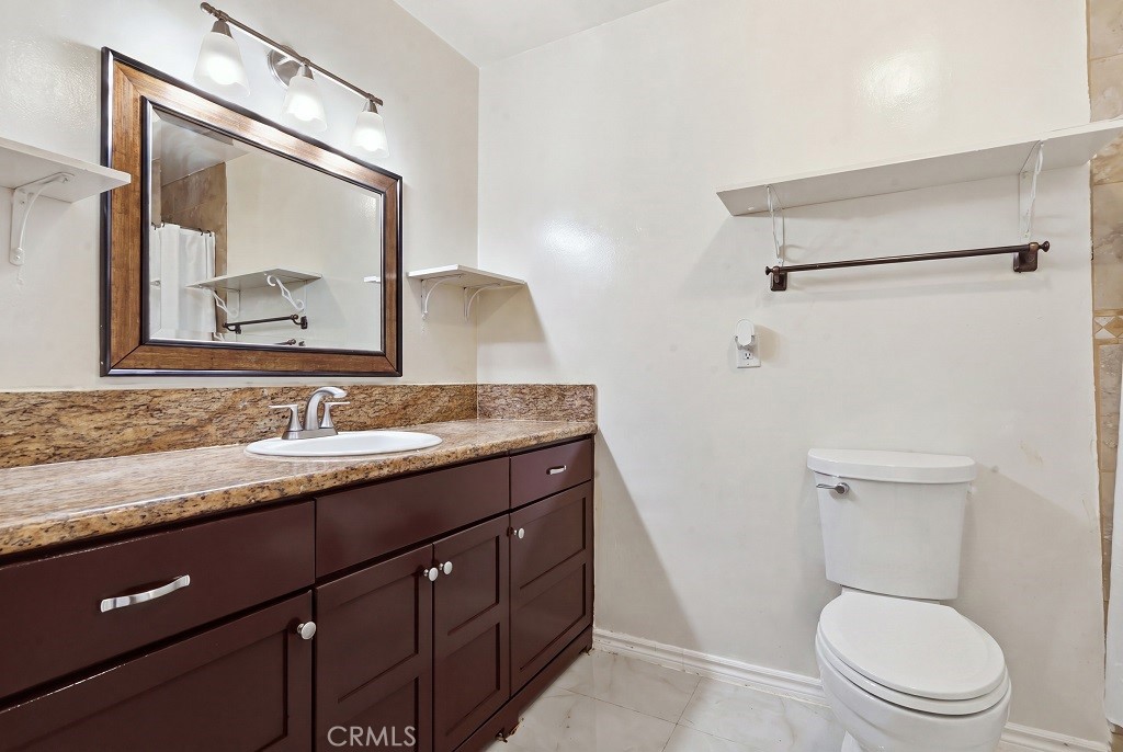 3638 W 157th Property Photo 16