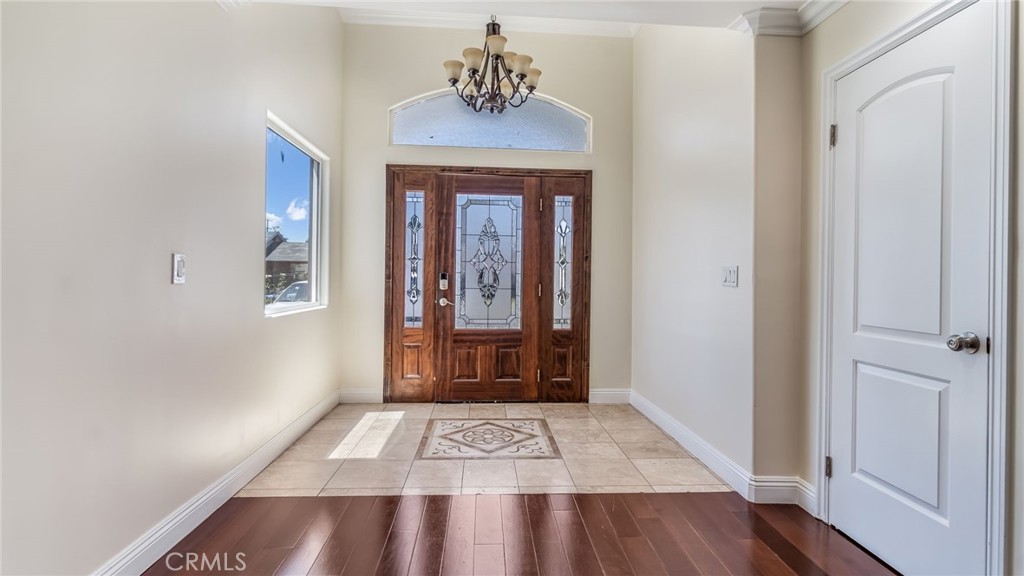 9136 Mel Dar Property Photo 5