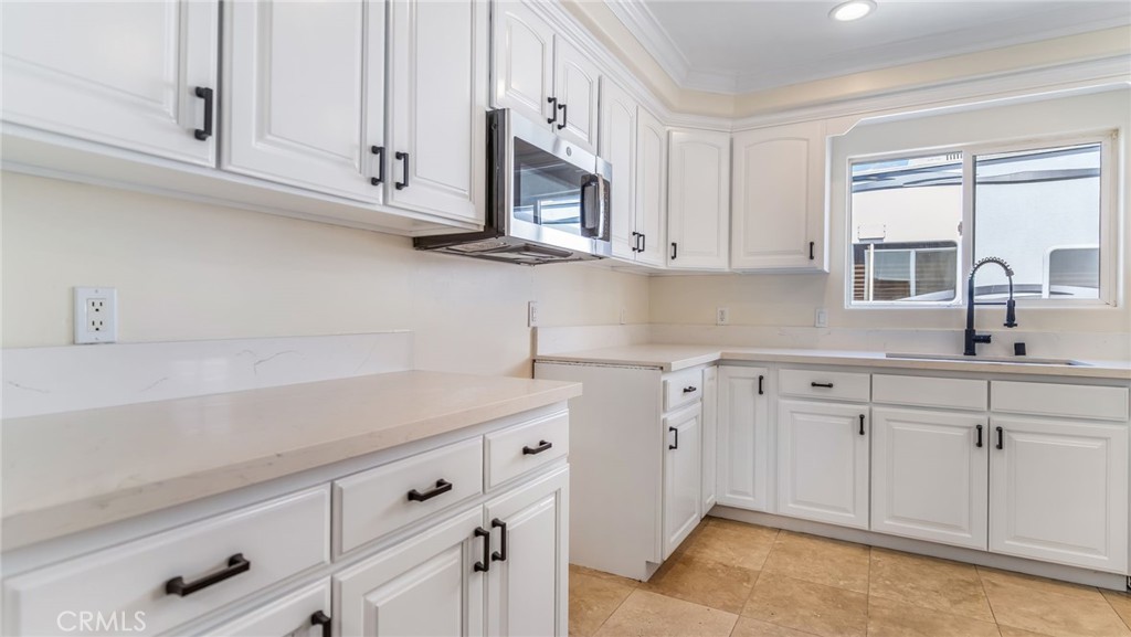 9136 Mel Dar Property Photo 7