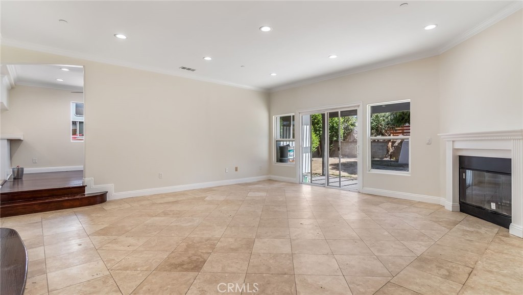 9136 Mel Dar Property Photo 11