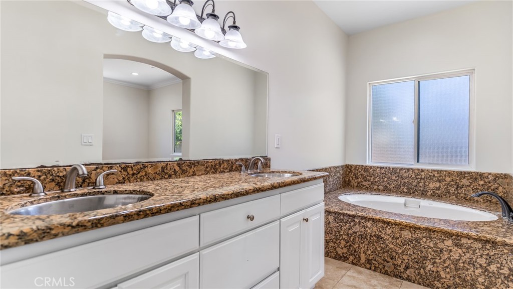 9136 Mel Dar Property Photo 21