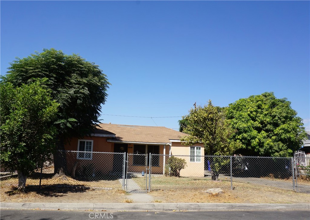 14916 Orchid Property Photo 3