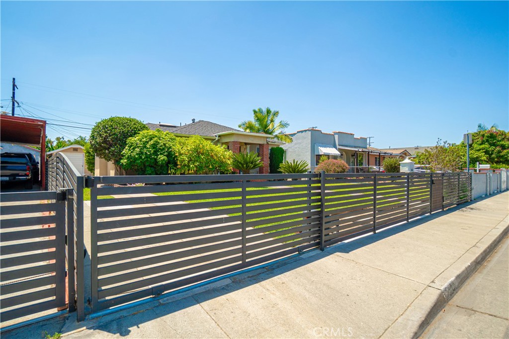 2828 Hill Property Photo 1