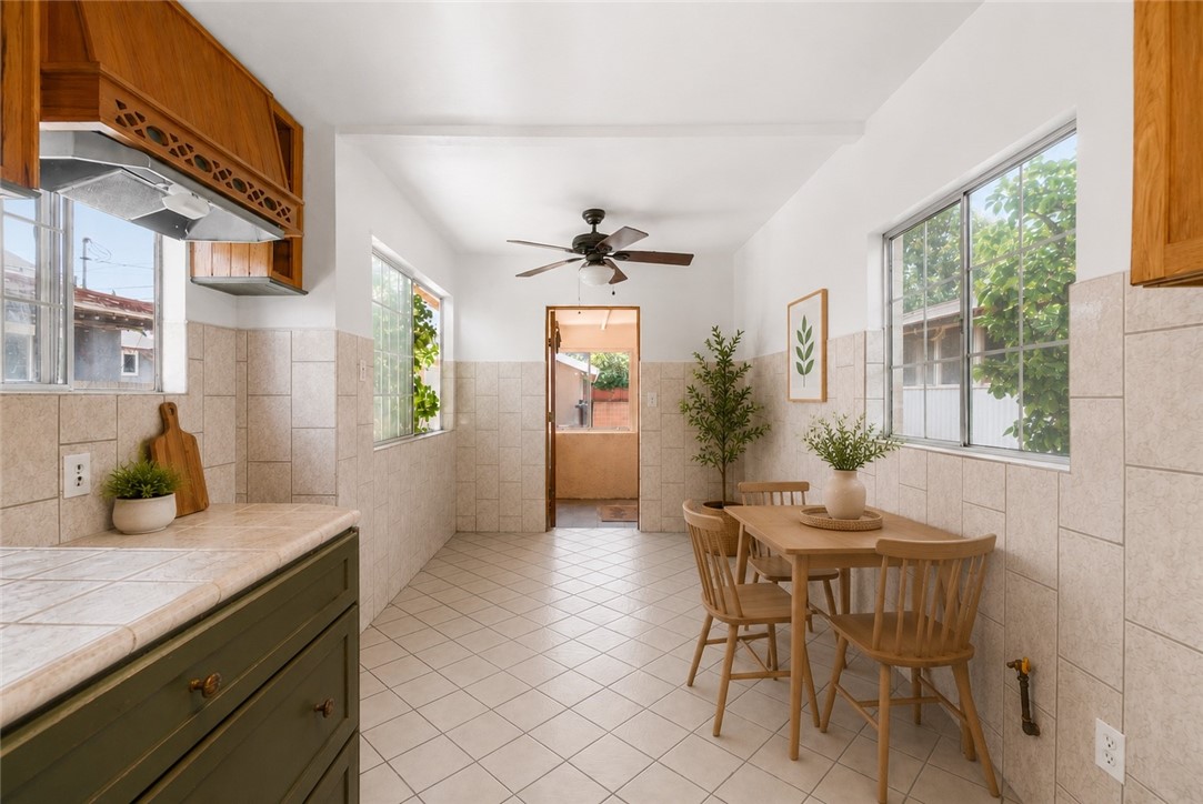 2828 Hill Property Photo 17