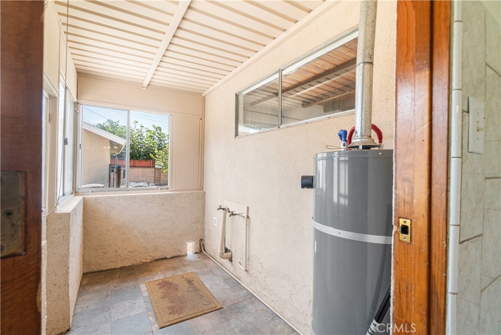 2828 Hill Property Photo 21