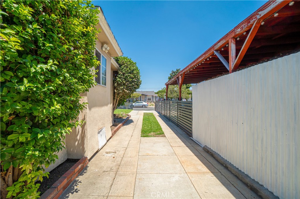 2828 Hill Property Photo 45