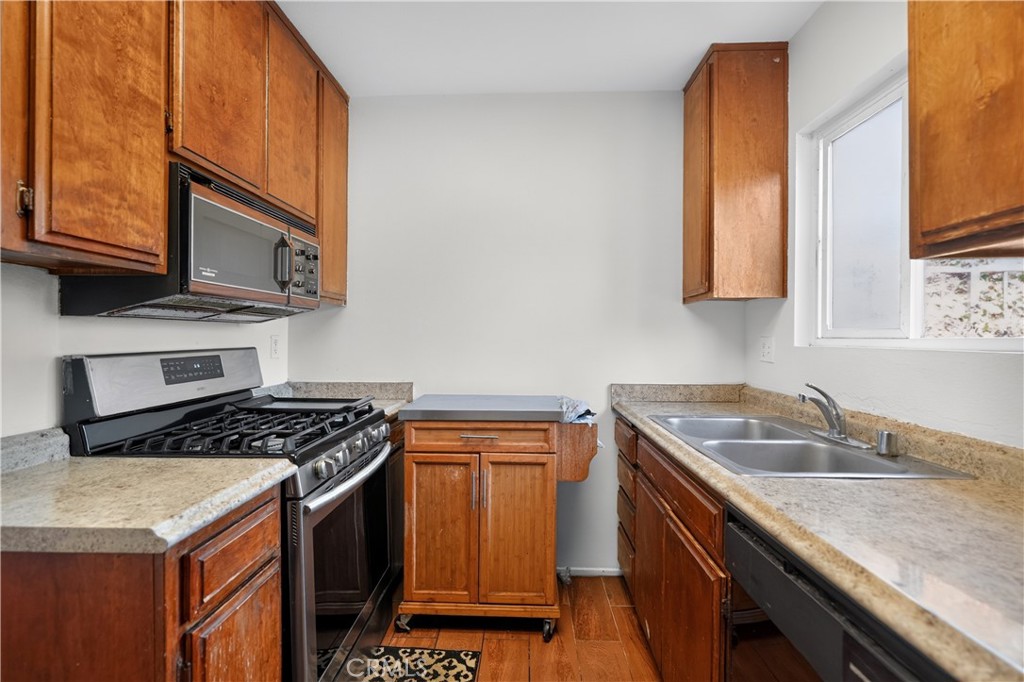 23419 Anchor Property Photo 2