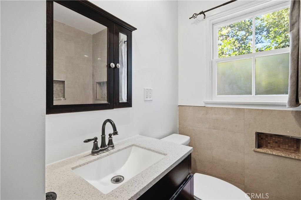 511 E Maple Property Photo 15