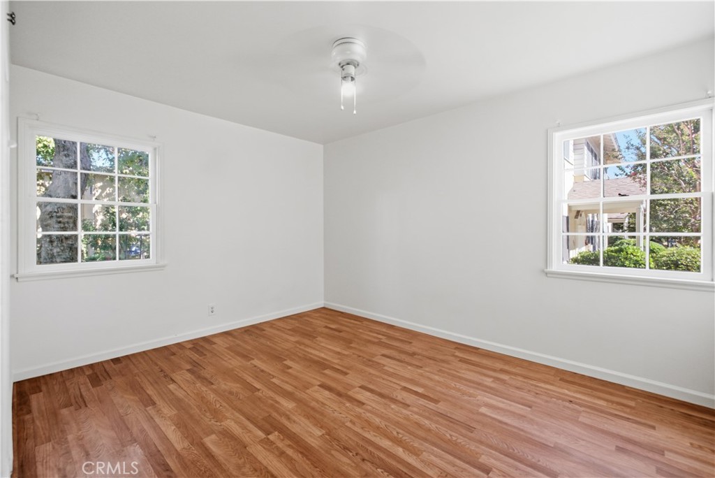 511 E Maple Property Photo 22