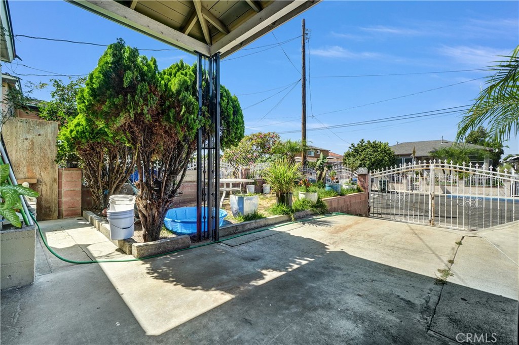 8310 Wilbarn Property Photo 4