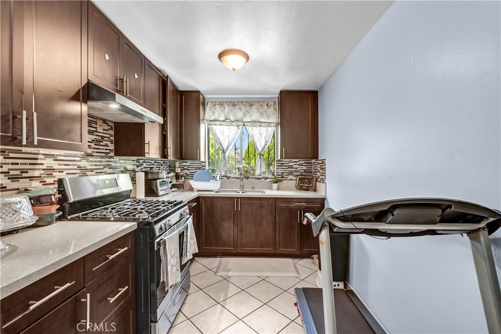 8310 Wilbarn Property Photo 14