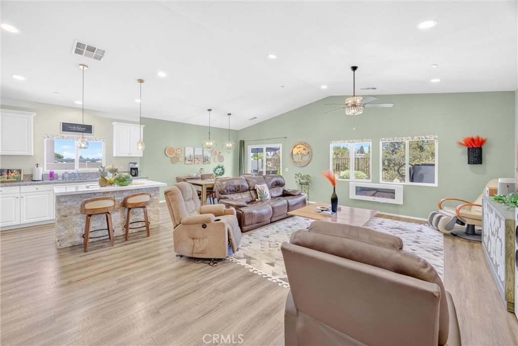 240 Country Club Property Photo 8