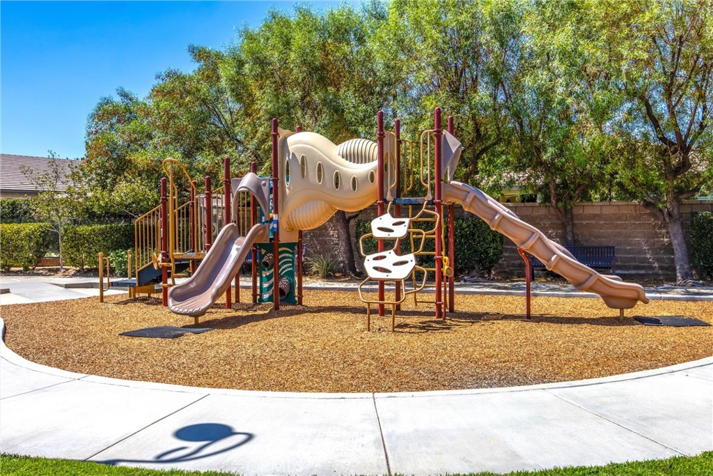 240 Country Club Property Photo 54