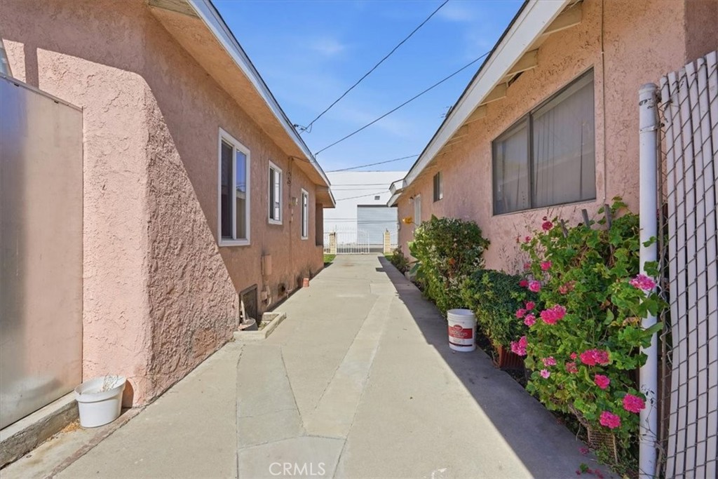 14127 Colorado Ave Property Photo 3