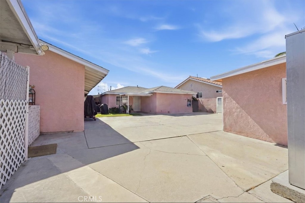 14127 Colorado Ave Property Photo 6