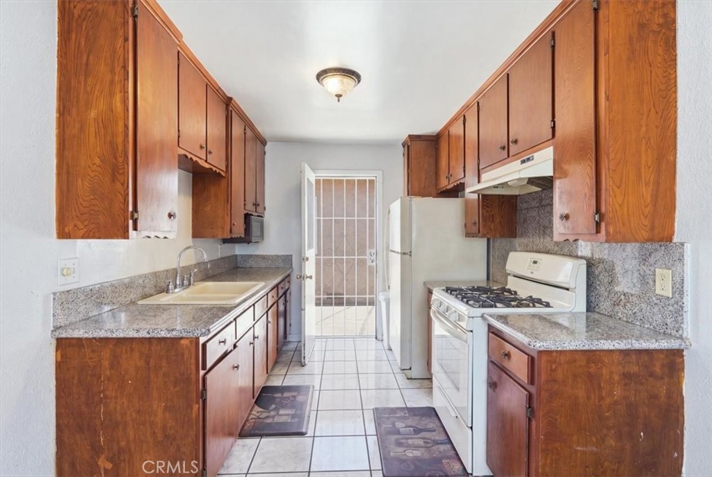 14127 Colorado Ave Property Photo 13