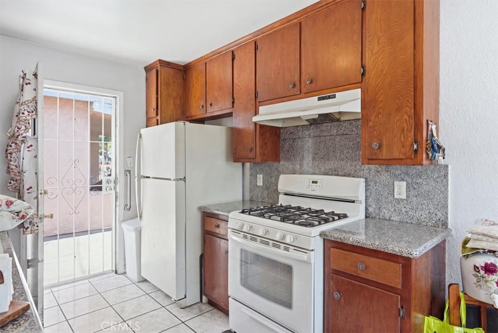 14127 Colorado Ave Property Photo 15