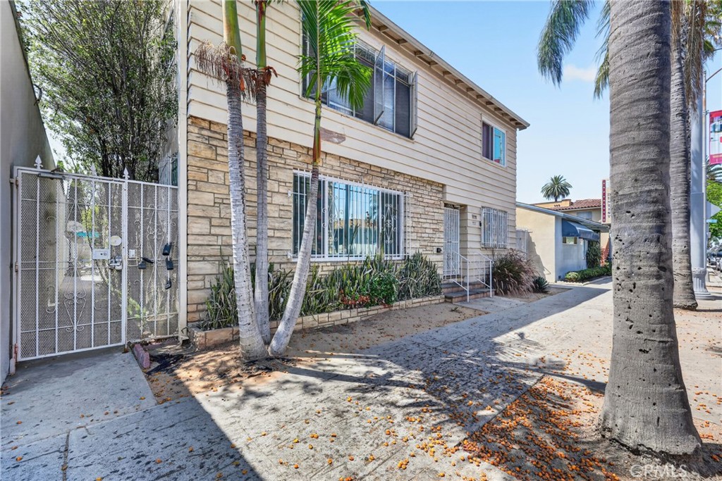 815 Pacific 6 Property Photo 1