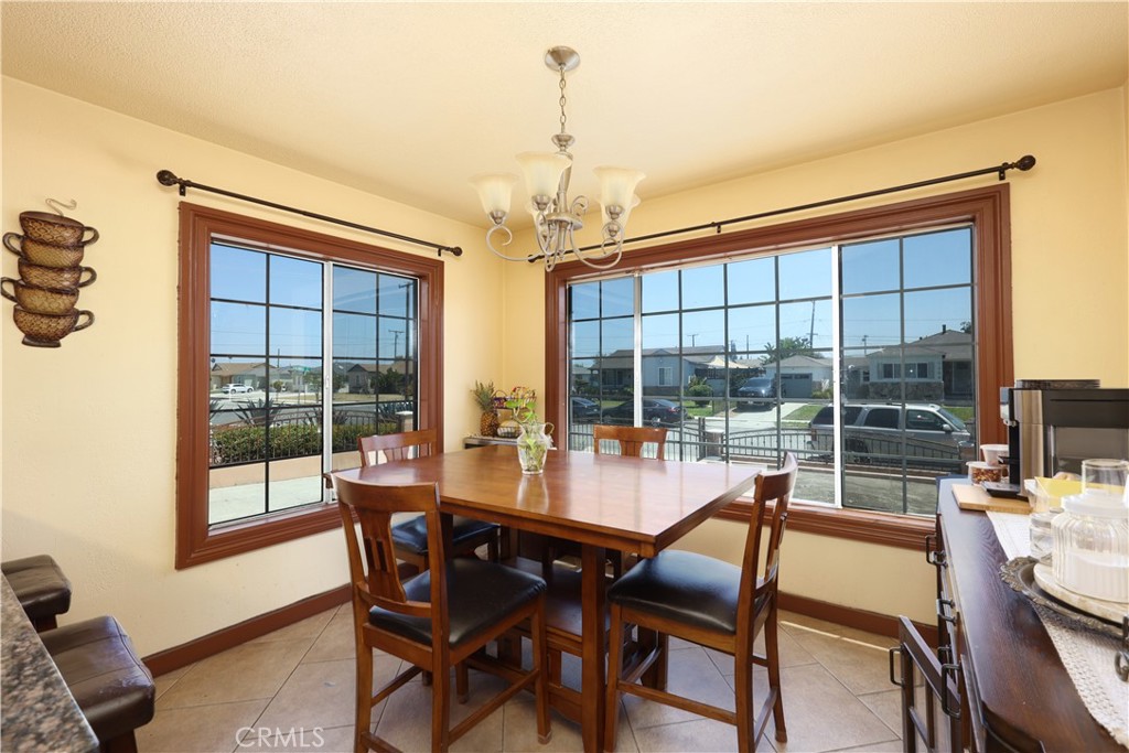 1307 S Cliveden Property Photo 11