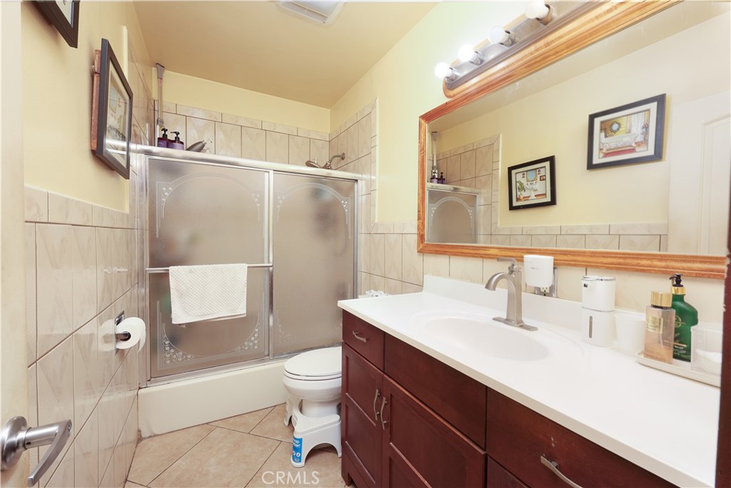 1307 S Cliveden Property Photo 15
