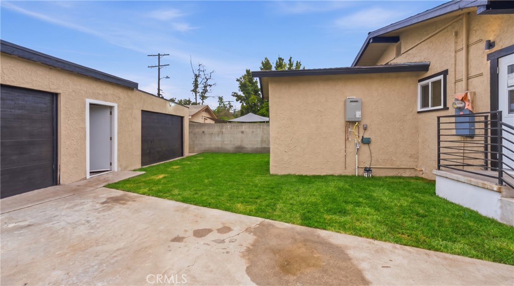 1724 W 43rd Street Property Photo 47